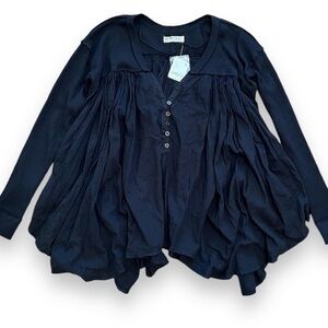 NWT Free People We the Free Lyrical Tunic
Top Oversized